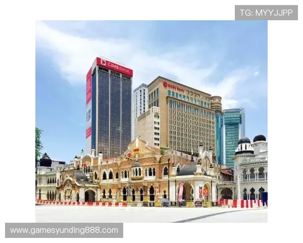 吉隆坡云顶娱乐城夜生活：精彩表演与特色夜市全景介绍